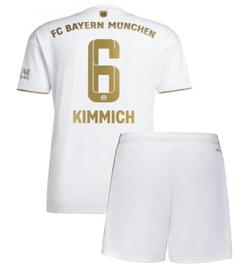 Bayern Munich Joshua Kimmich #6 Bortedraktsett Barn 2022-23 Kortermet (+ Korte bukser)
